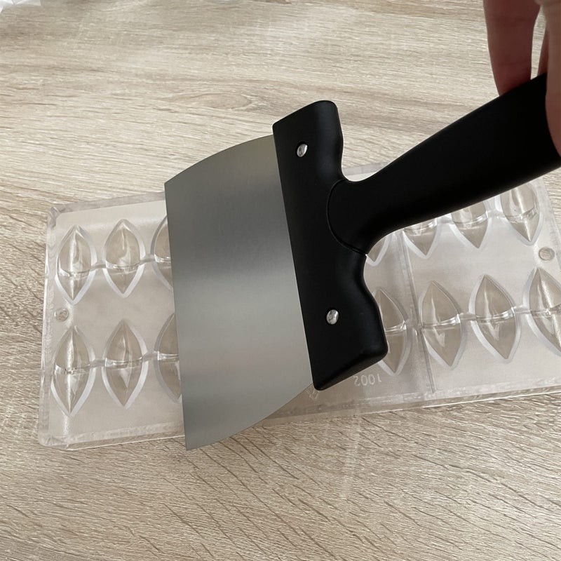 Goldbaking Coating Spatula for Chocolate Scraper Stainless Steel Dough Scraper (small) - Image 5